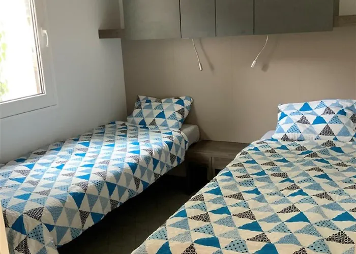 Victoria Mobilehome Bi Village